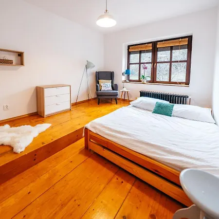 Labska Vyhlidka 招待所 3*